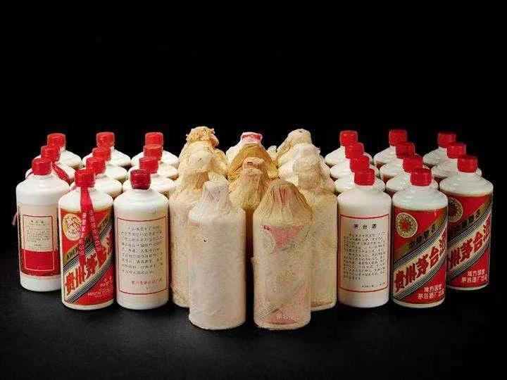 义安日照岚山回收酒价格哪里回收(附近上门回收茅台酒）?